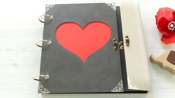 Videohive Valentine Love Photo Album Video Displays template preview